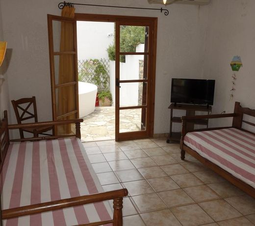 Cretan Village Hotel