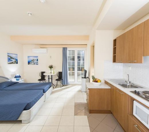 Creta Hotel
