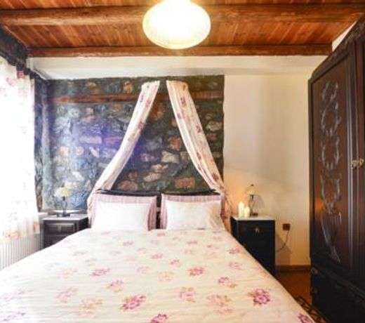 ROUGA Mountain Boutique Suites & Spa