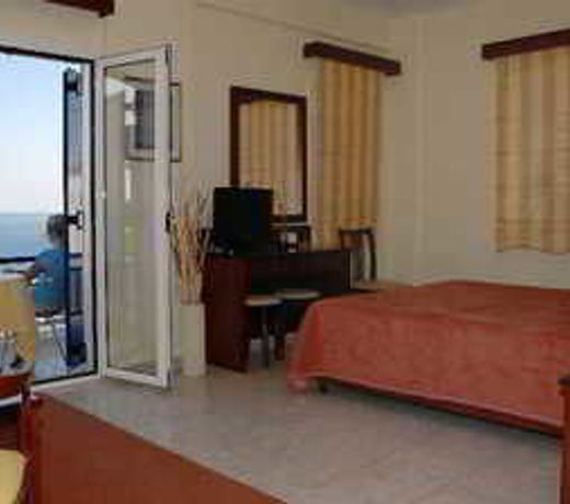 Venardos Hotel