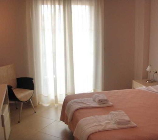 Anesis Hotel