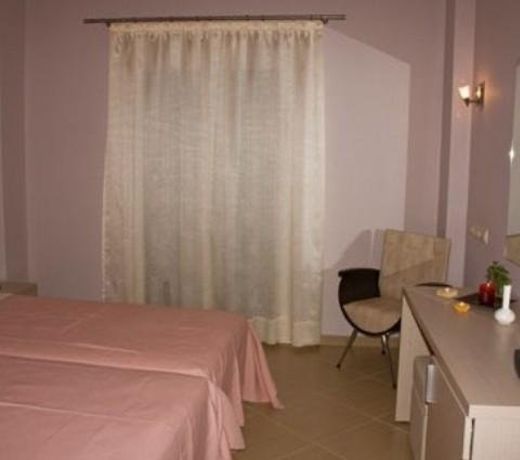 Anesis Hotel