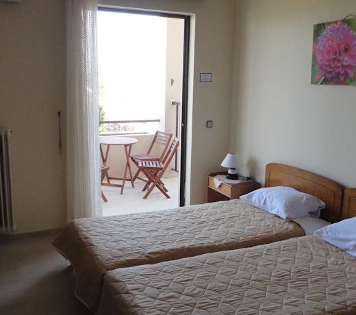 Oceania Hotel