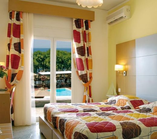 IRINI HOTEL