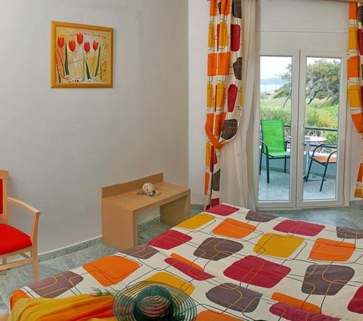 IRINI HOTEL