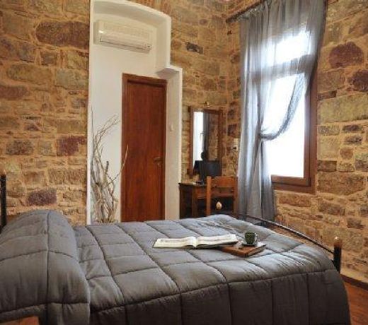 Voulamandis House