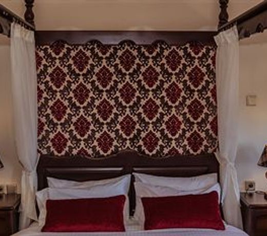 Manthos Mountain Resort & Spa