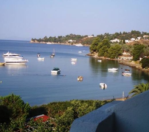 Kolios Seaside Apartments