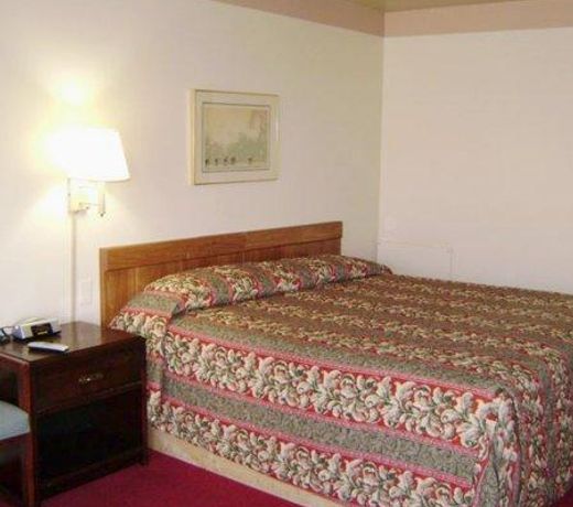 Tiffin Motel