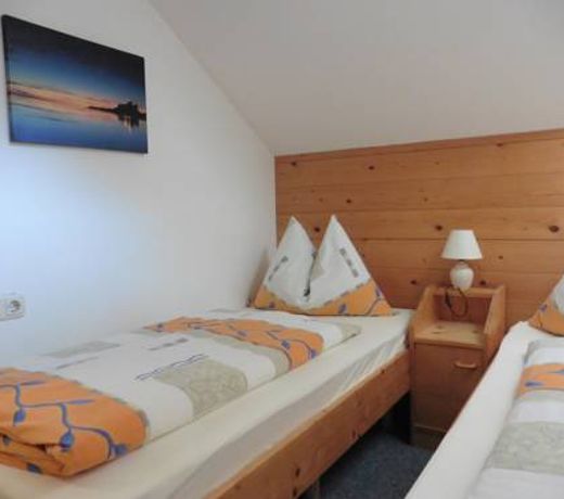 Ferien im HAUS HELGA in Steinbach am Attersee