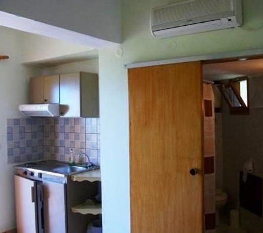 Golden Sun Apartments