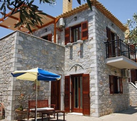 Pleiades Traditional Seaside Villas