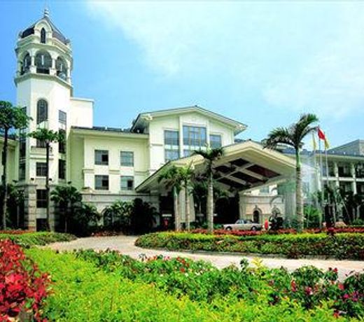 Phoenix Lakeview Resort Hotel