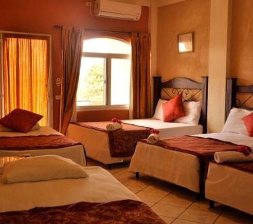Hotel Quinta Maya