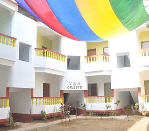 V & M Calisto's Guest House