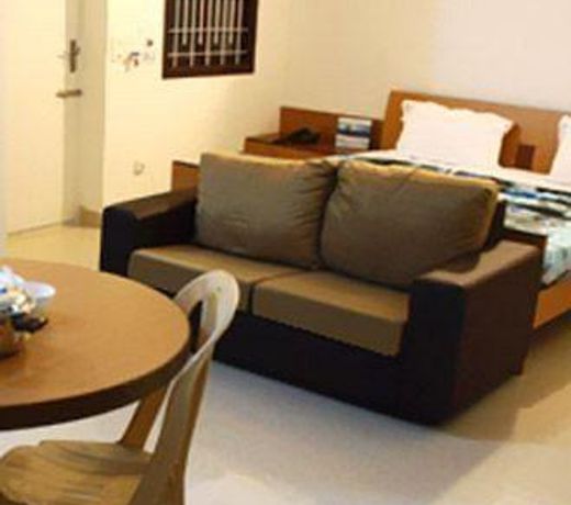 Juhu Grand Service Apartment