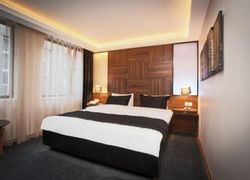 Ramada Hotel & Suites by Wyndham Istanbul- Sisli фото 3