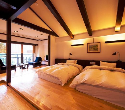 Kasuga Hotel