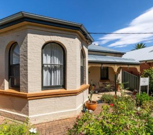 94Best Apartments