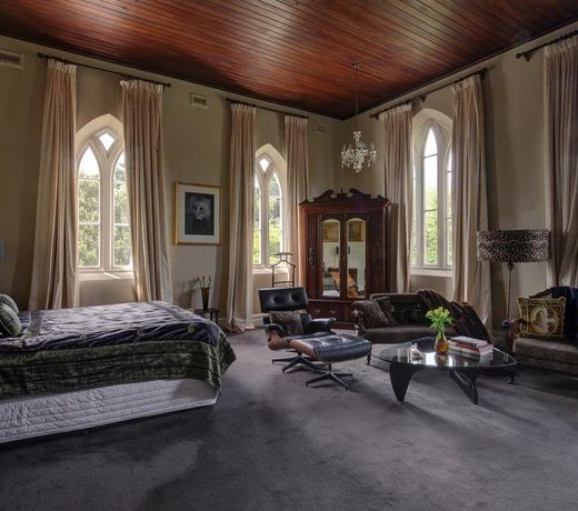 Saint Patrick's Luxury Boutique Hotel