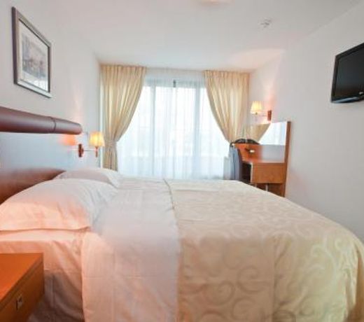 Hotel Croatia