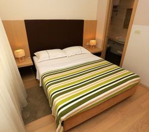 Scallop Rooms self check-in