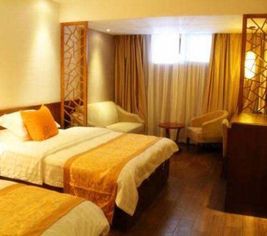 SERENITY HOLIDAY INN