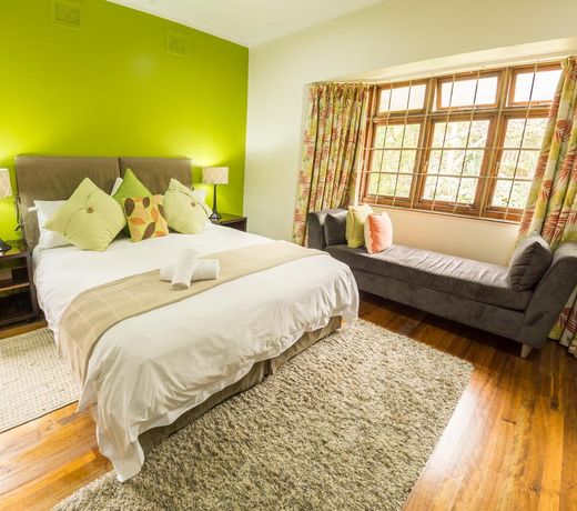 Mackaya Bella Guest House