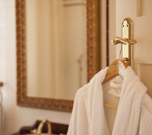 Cobb & Co Court Boutique Hotel