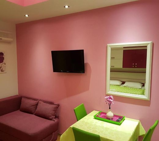 House Villa Roza