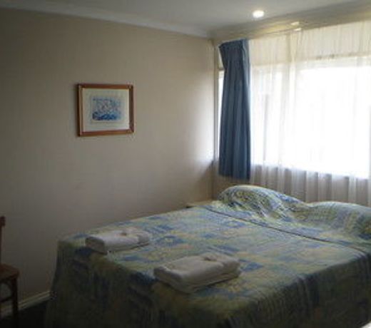 Coachman Hotel Motel