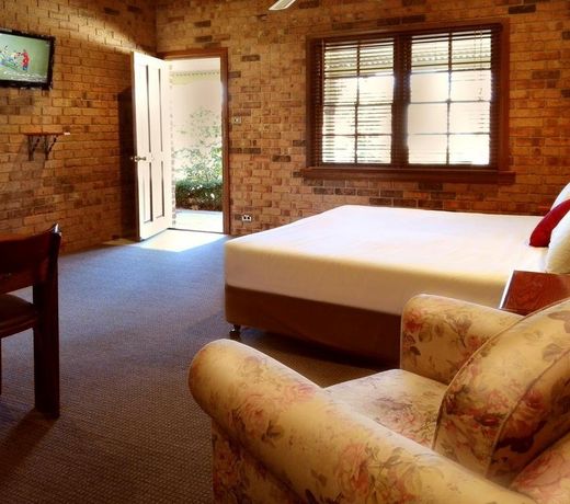 The Carrington Inn - Bungendore