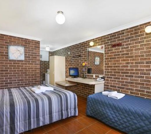 Buccaneer Motel