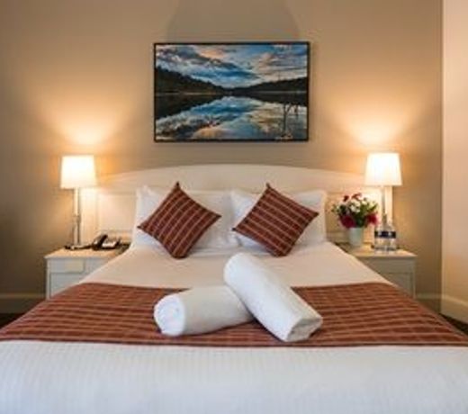 Bowen Inn Motel
