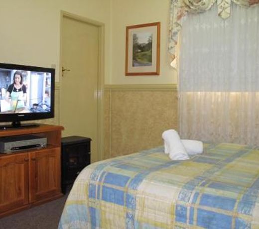 Cedar Lodge Cabins