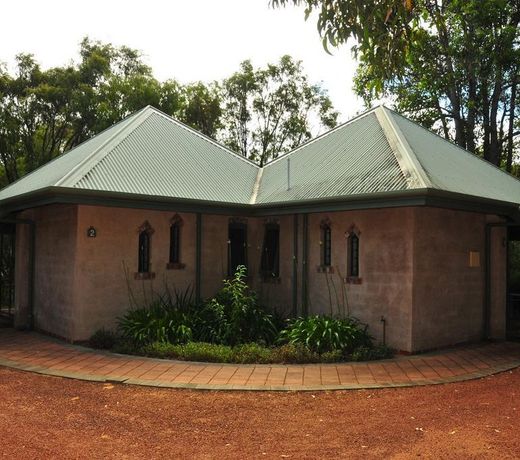 Waterfall Cottages