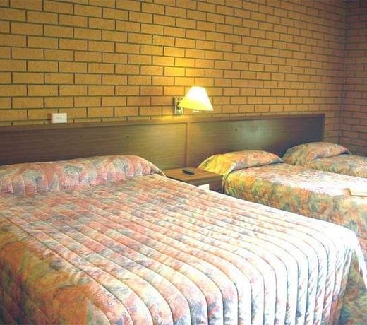 Bega Village Motor Inn