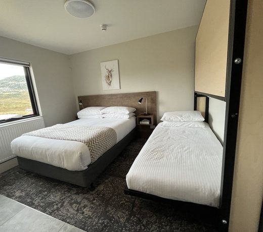 Swagman Chalet