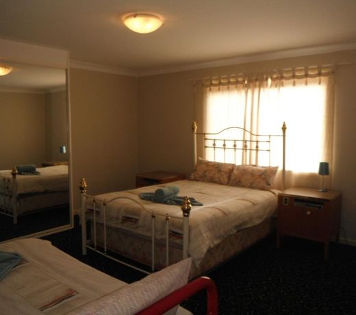 Cooma Country Club Motor Inn