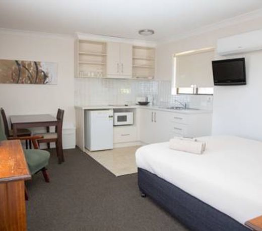 Centralpoint Motel