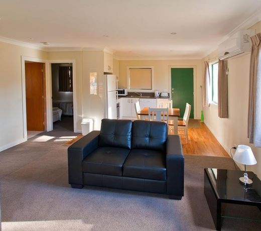 WAGGA WAGGA BEACH CARAVAN PARK