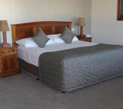 The Saltbush Motor Inn