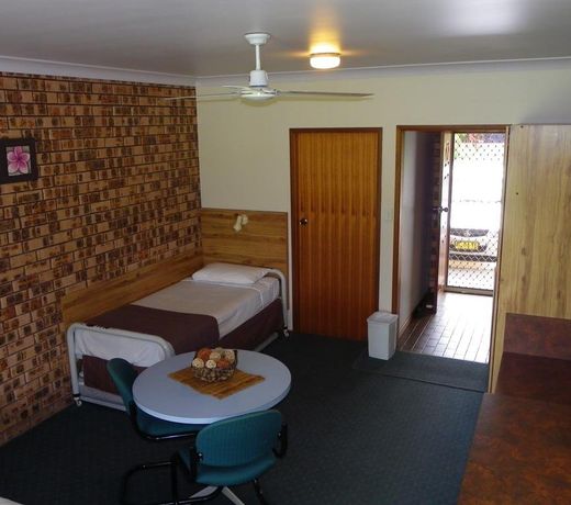 Surfside Resort Motel