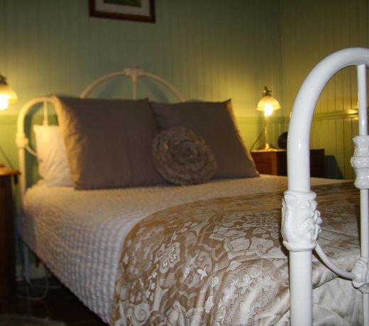Telegraph Retreat Cottages