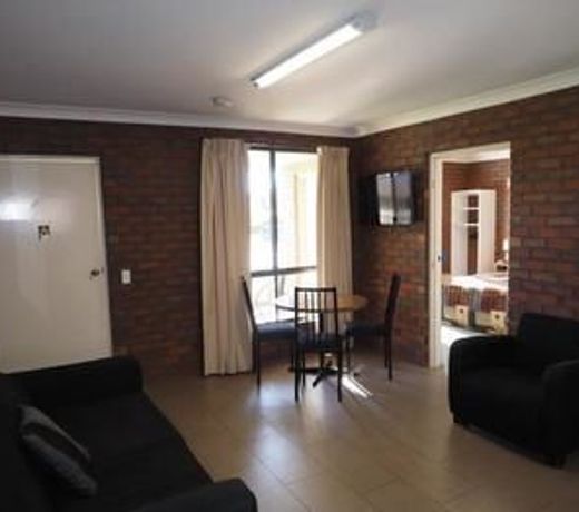 Jacaranda Holiday Units