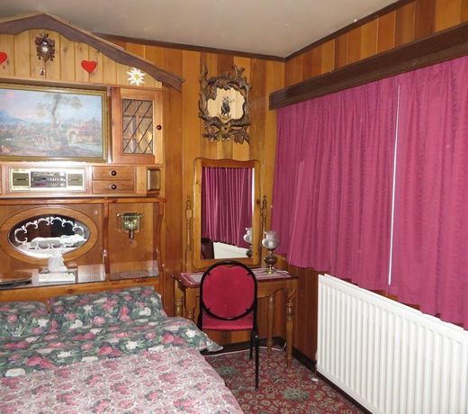 Karelia Alpine Lodge