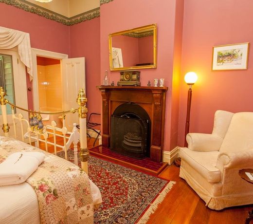 Erindale Guest House