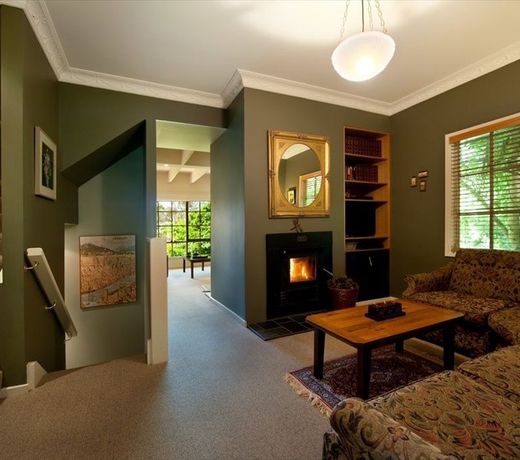 Lake Cottage