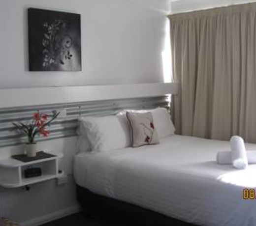 Mid Valley Motel