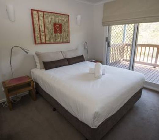 The Lakes Beachfront Holiday Park
